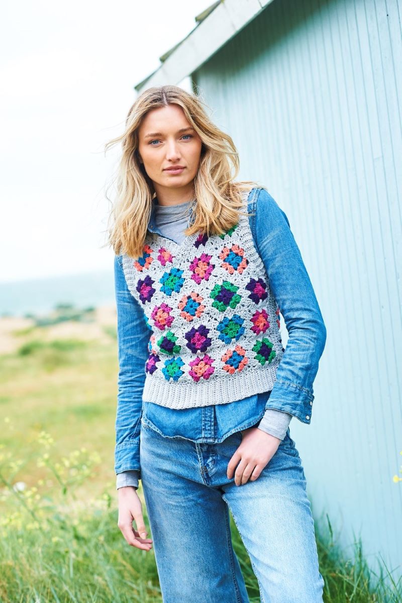 Stylecraft 9968 Granny Square Tank Tops in Special DK Pattern