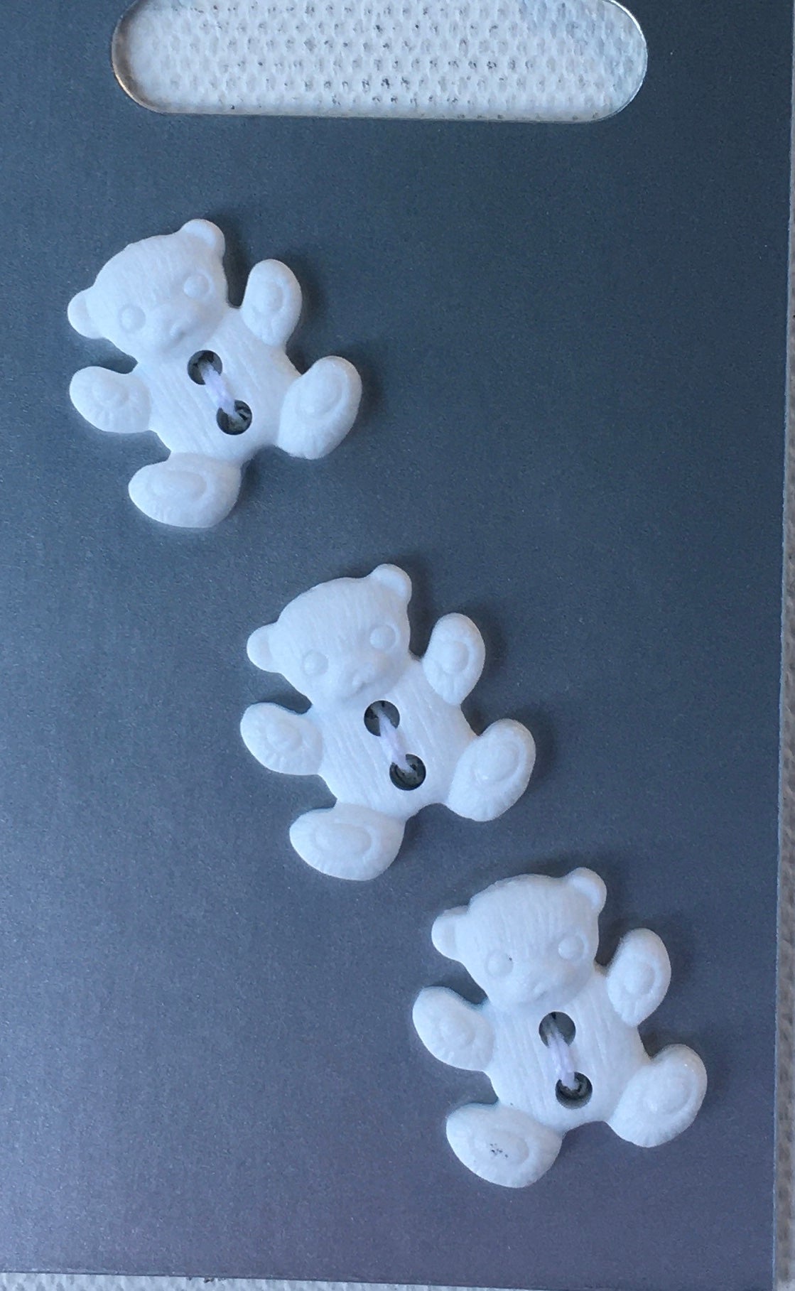 BUT026 Animal Buttons: Teddy White Buttons
