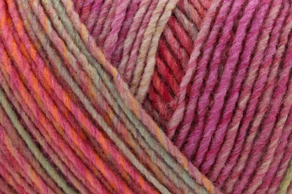 Sirdar Jewelspun Glowing Garnet 848 - 200g