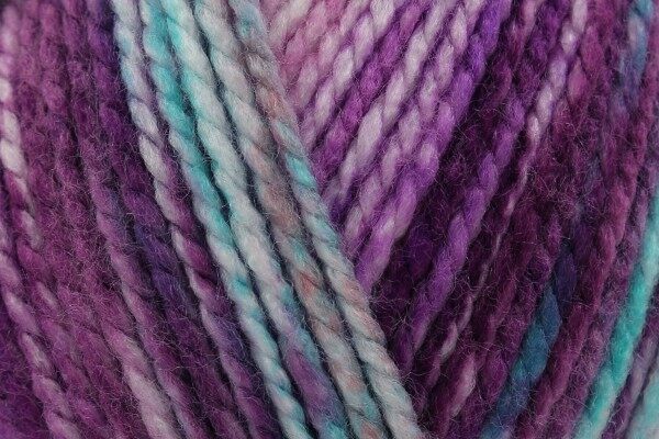 King Cole Hedgerow Chunky 5845 Wildberry