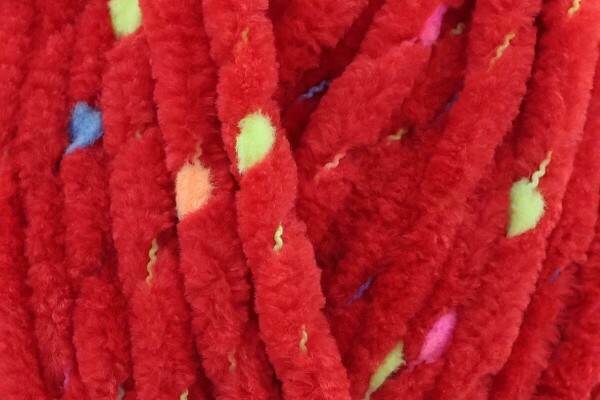 Yumtastic 5967 Cherry Lips Chenille Yarn