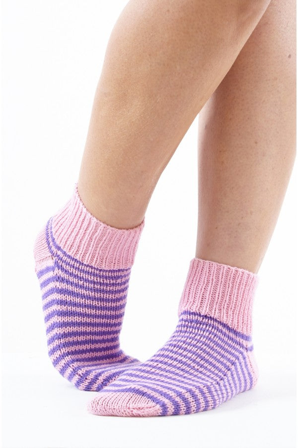 King Cole 5881 Kids Socks in Cotton Socks 4 Ply Leaflet