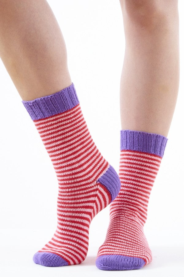 King Cole 5882 Socks in Cotton Socks 4 Ply Leaflet