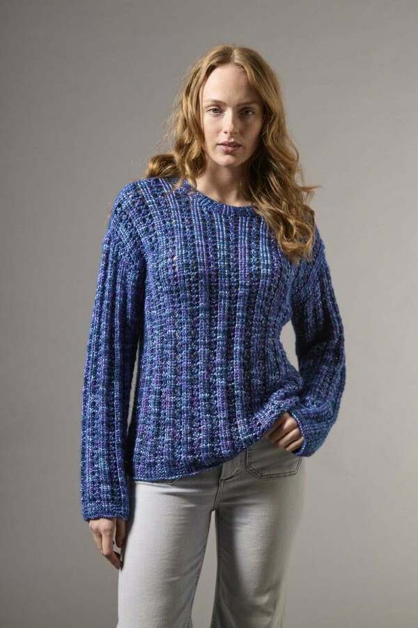 King Cole 6559 Cardigan and Sweater in Firefly Aran Leaflet
