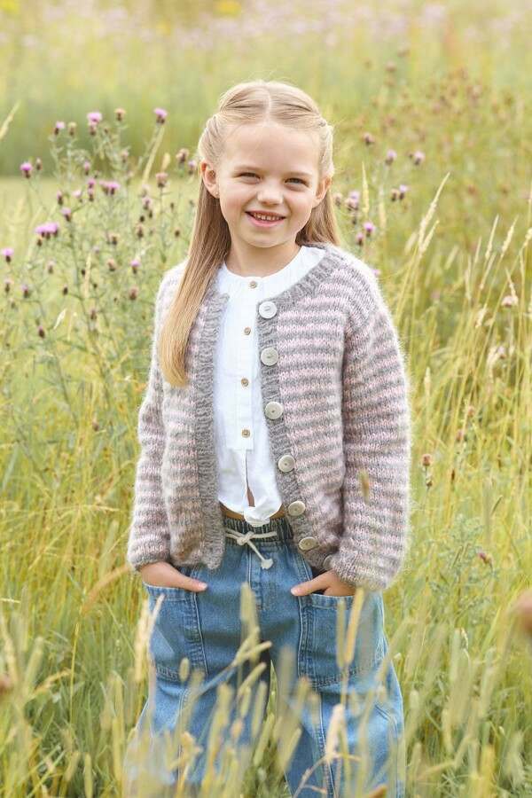 King Cole 6598 Sweater, Cardigan and Tank Top in Flair Solo Chunky Leaflet