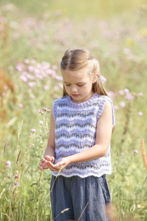 King Cole 6598 Sweater, Cardigan and Tank Top in Flair Solo Chunky Leaflet
