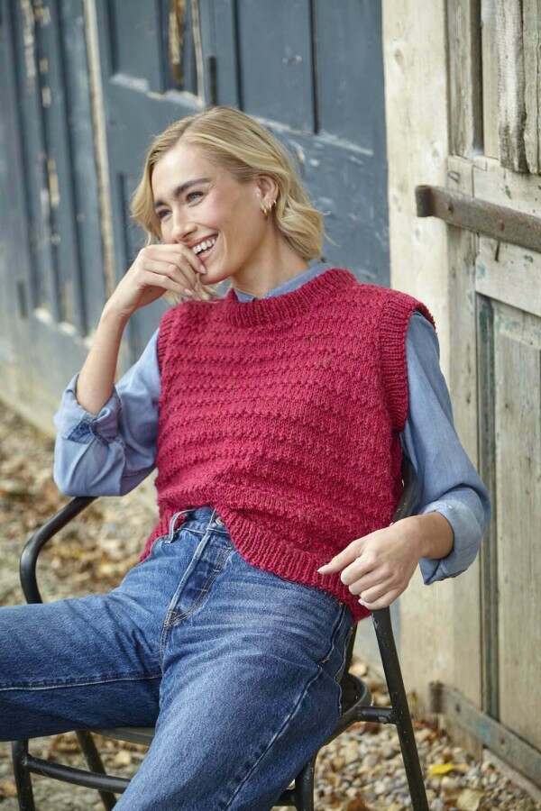 King Cole 6423 Tank Tops in Homespun Aran Leaflet