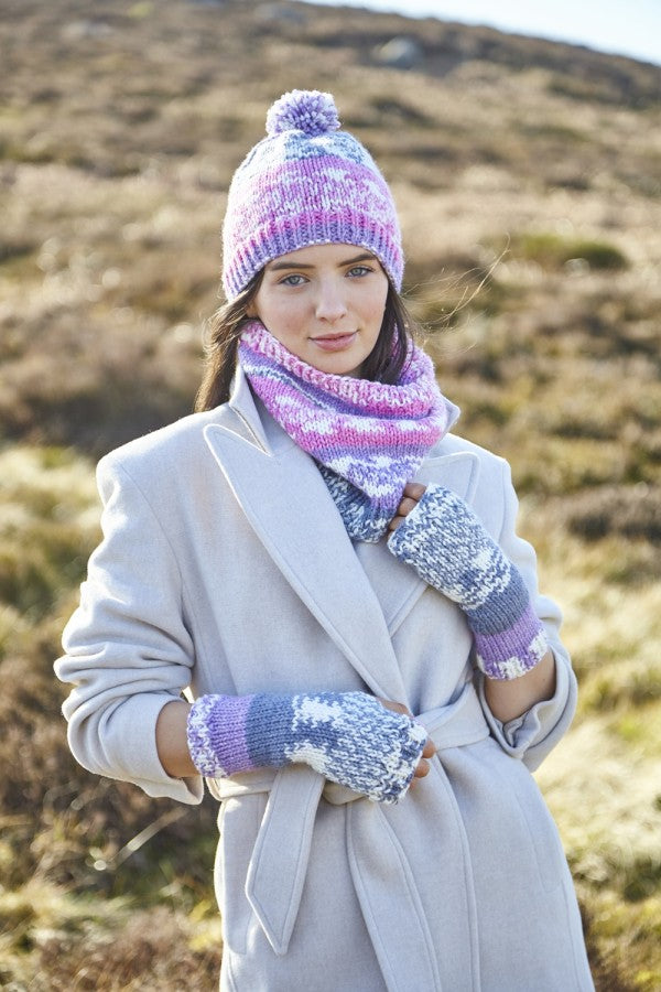 King Cole 5908 Accessories in Nordic Chunky Leaflet