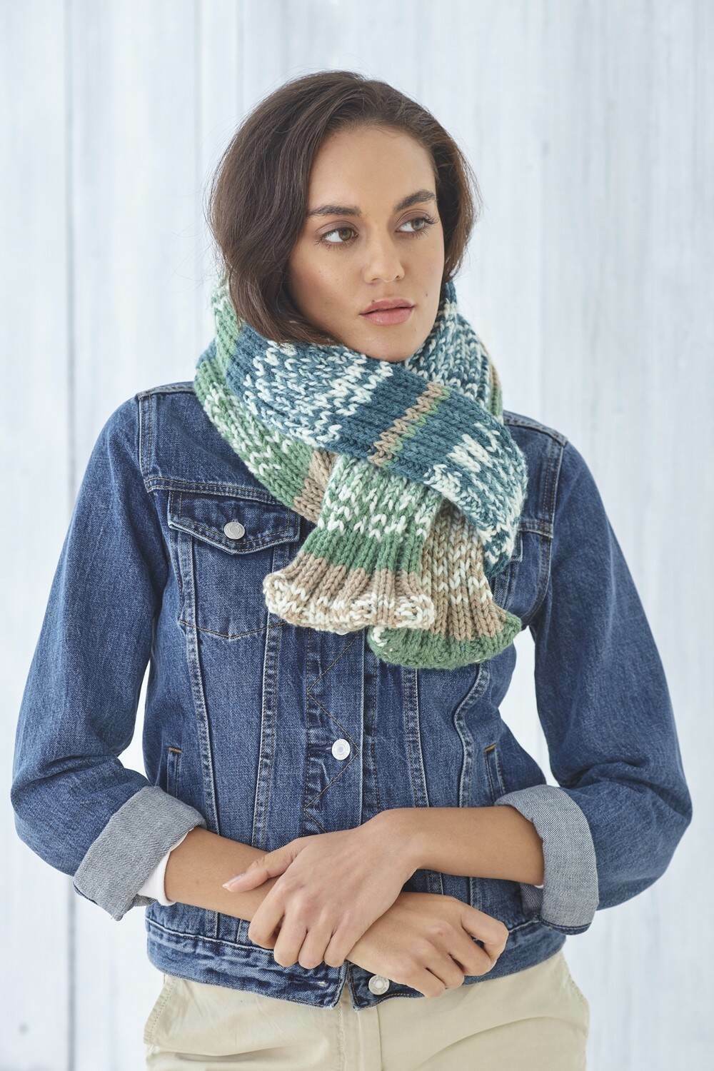 King Cole 6113 Accessories in Nordic Chunky Leaflet