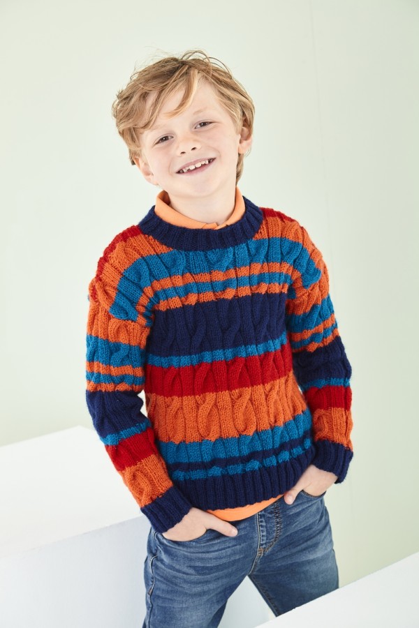 King Cole 5940 Sweaters in Pricewise DK Leaflet