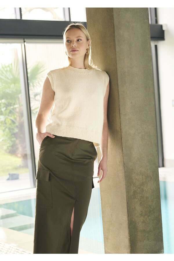 MODE at Rowan - Salthouse - Top by Quail Studio in Alpaca Haze and Alpaca Wool Leaflet