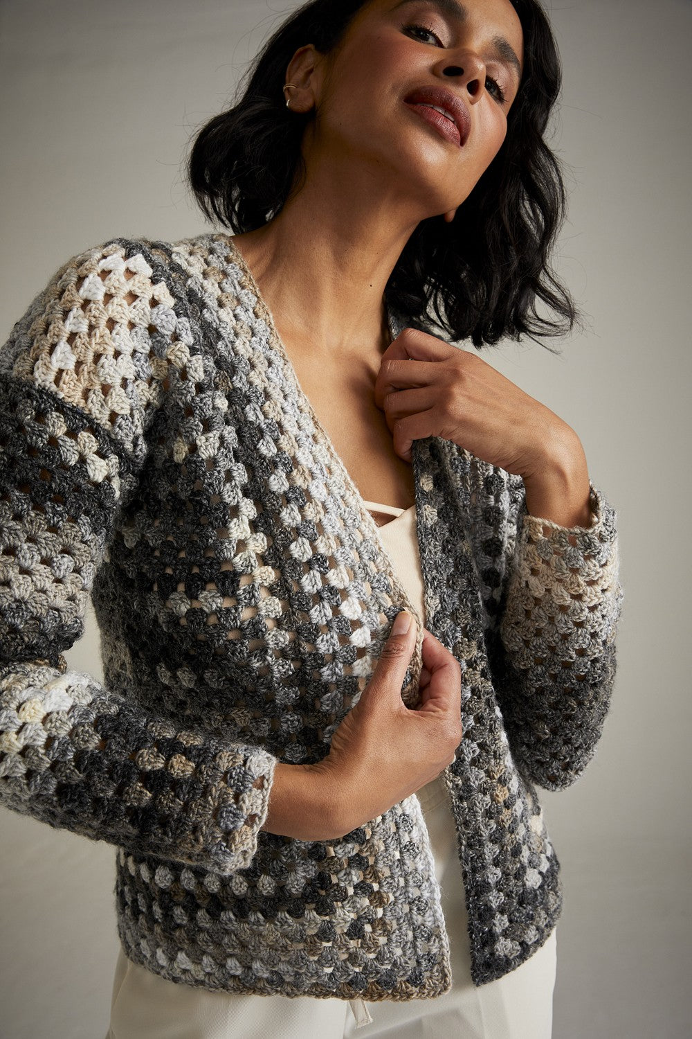 Sirdar 10727 Crochet Cardigan in Jewelspun Booklet