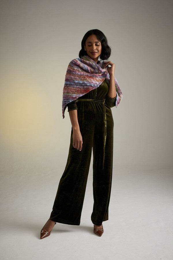 Sirdar 10722 Shawl in Jewelspun Booklet