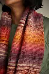 Sirdar 10729 Cowl in Jewelspun Booklet
