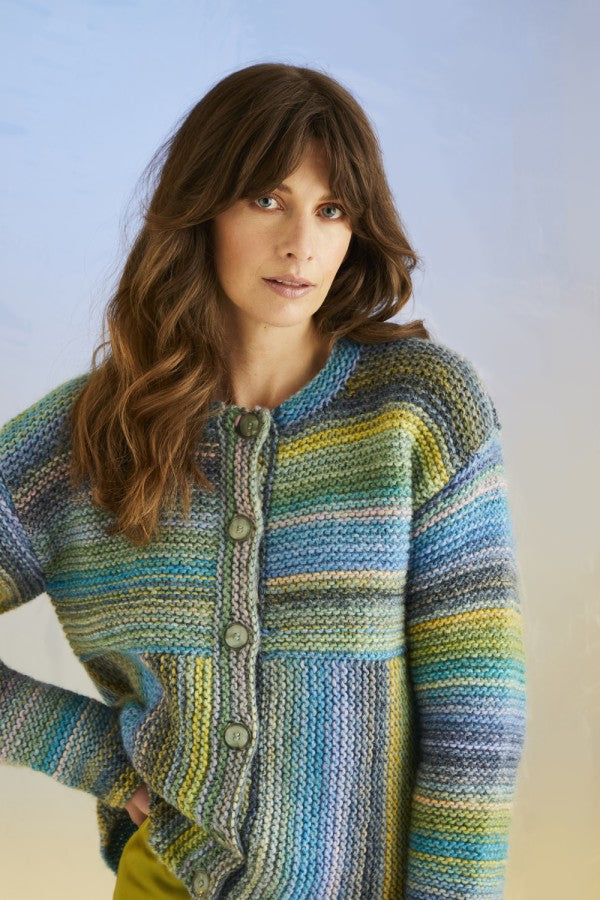Sirdar 10704 Cardigan in Jewelspun with Wool Chunky Booklet