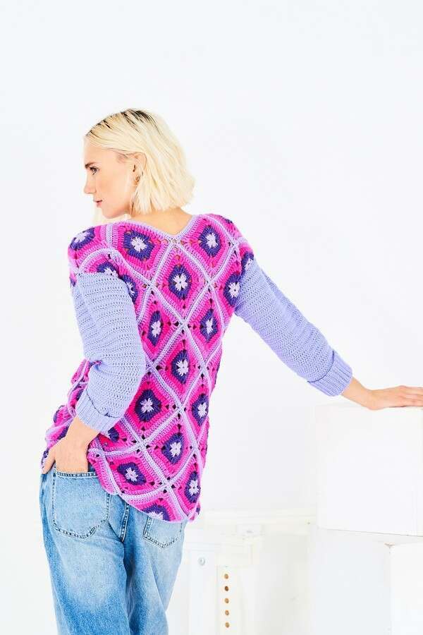 Stylecraft 10137 Crochet Sweaters in Special DK leaflet