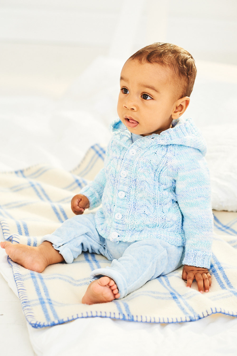 Stylecraft 9900 Cardigans in Sweet Dreams Leaflet