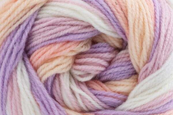 Wendy Giggles DK Peach Surprise WG19 - 100g