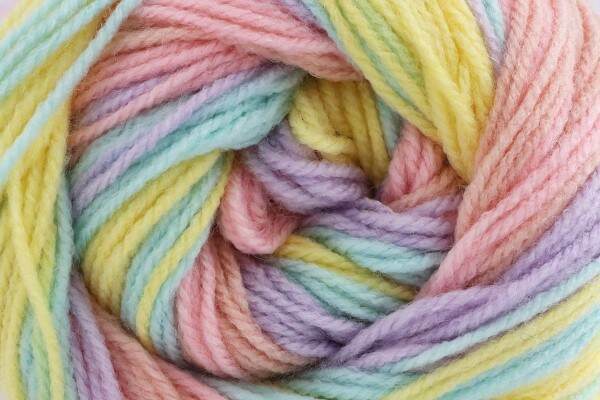 Wendy Giggles DK Pretty Pastels WG20 - 100g