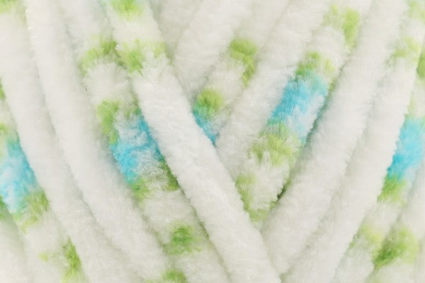 King Cole 4745 Blue Roses Yummy