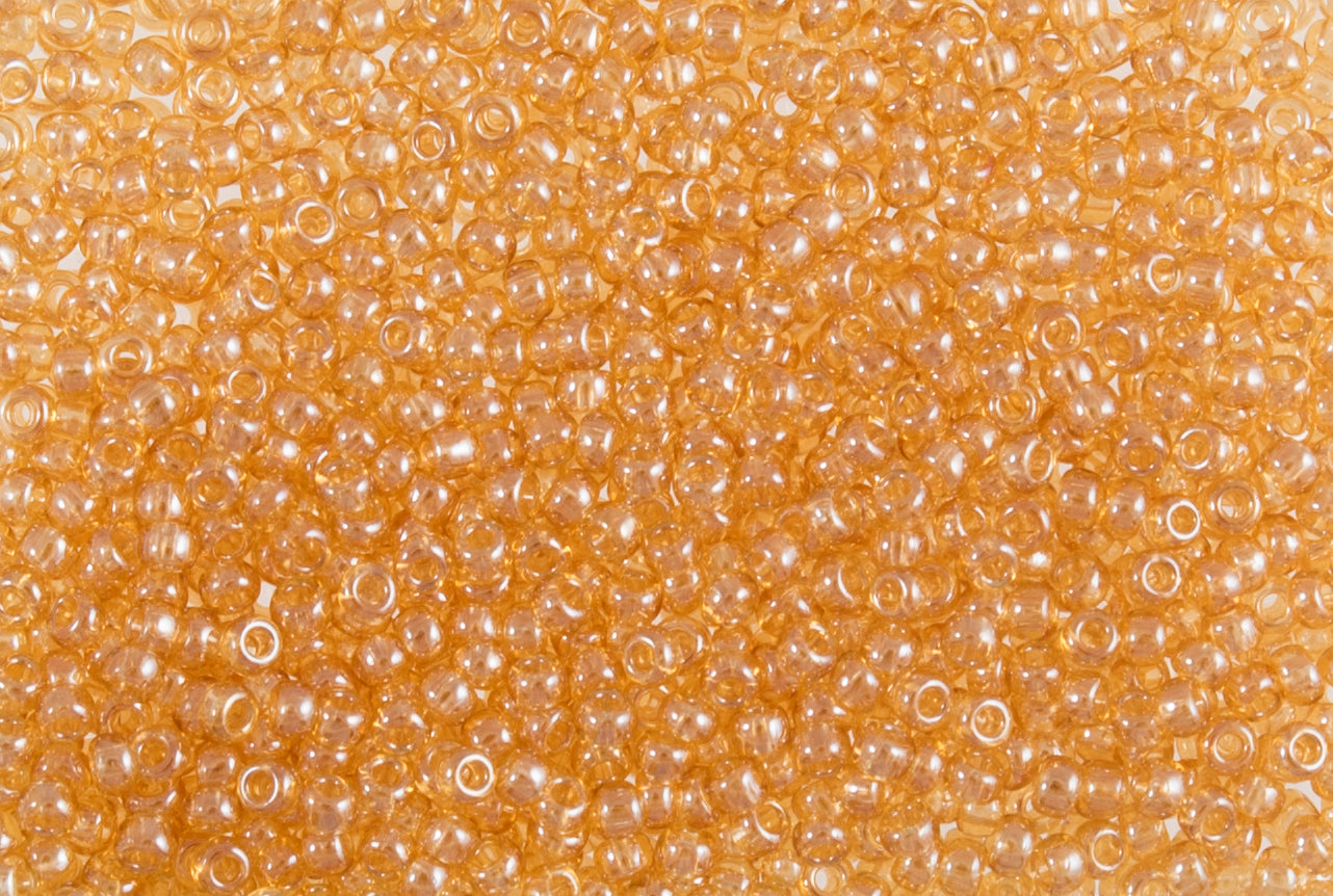 Gutermann Seed Beads 11/0 1230 Light Topaz