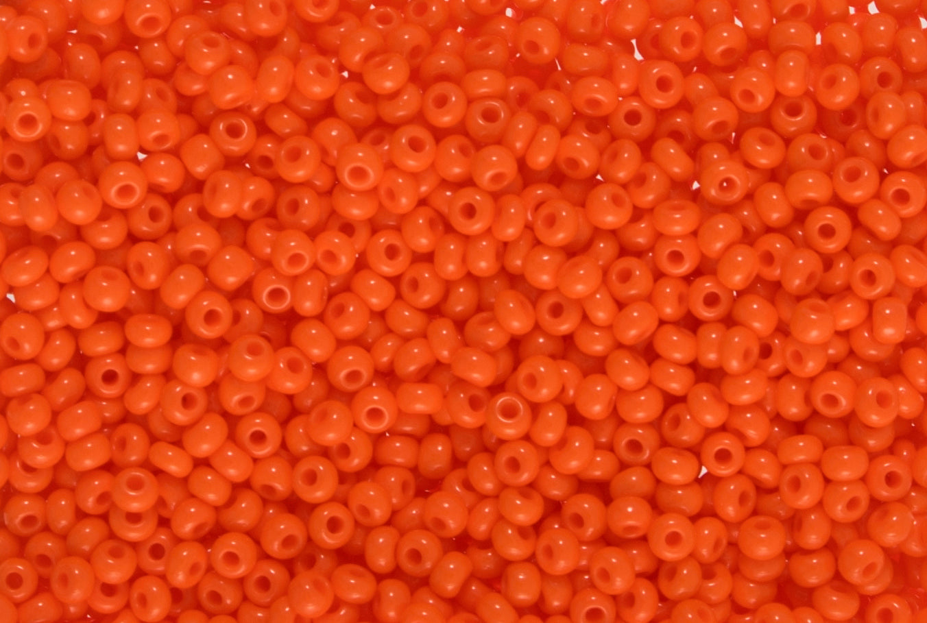 Gutermann Seed Beads 9/0 Orange 3567