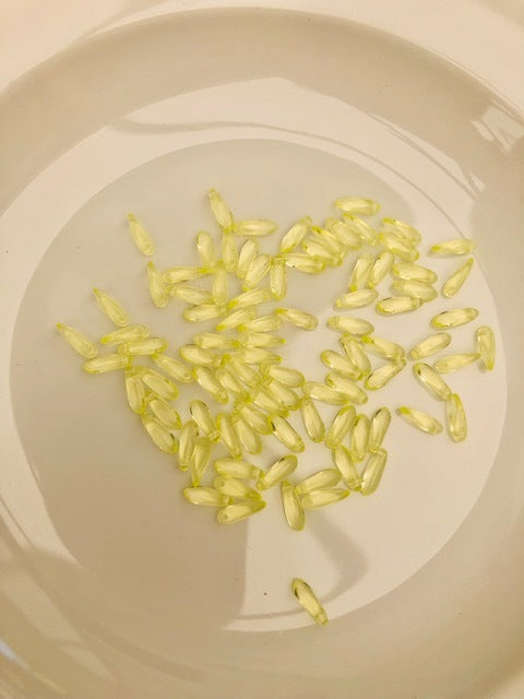 Gutermann Glass Tear Drop Beads 8550 3mm Lemon