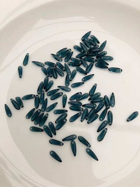 Gutermann Glass Tear Drop Beads 2525 5mm Grey