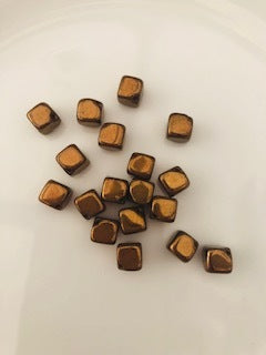 Gutermann Cube Glass Beads 9980 8mm Brown/Bronze