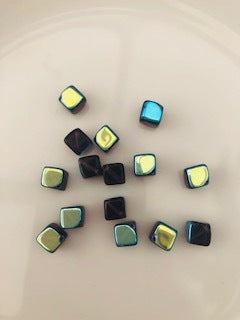 Gutermann Cube Glass Beads 5505 8mm Purple/Opal