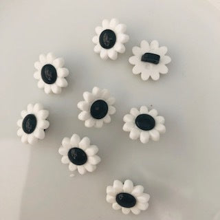 Flower Button Black