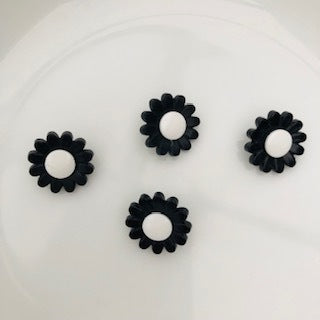 Daisy Flower Button 18mm Black