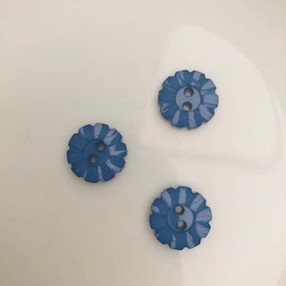 Flower Button 15mm Blue