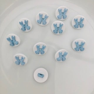 Bunnies Button 14mm Light Blue