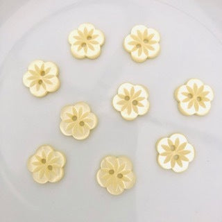 Flower Button 15mm Yellow
