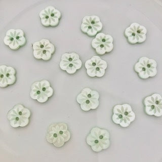 Flower Button 13mm Pale Green