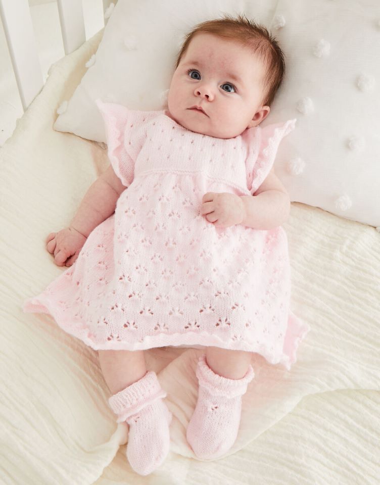 Sirdar Snuggly 3ply 5520 Lovely Little Lacy Dress Prem - 12m