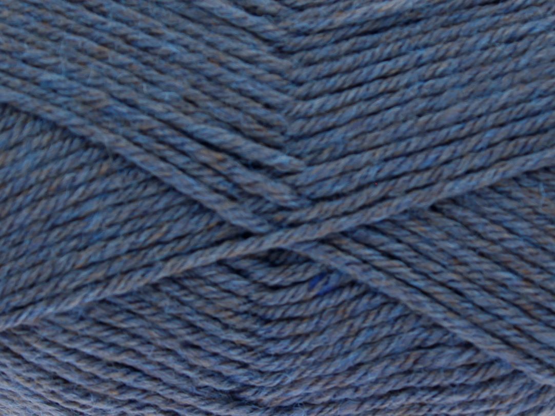 King Cole Majestic DK 2668 Mist - 50g