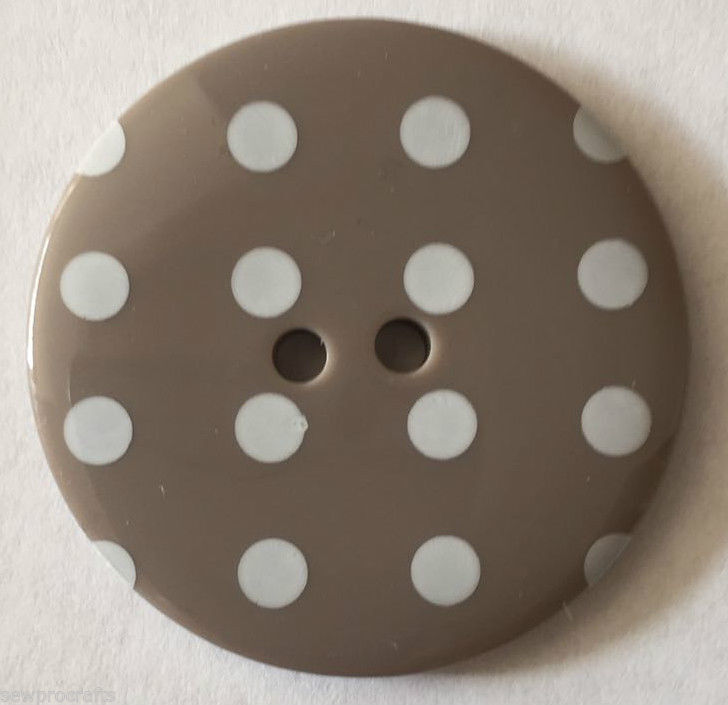 Spotty Button 12mm: Beige and White