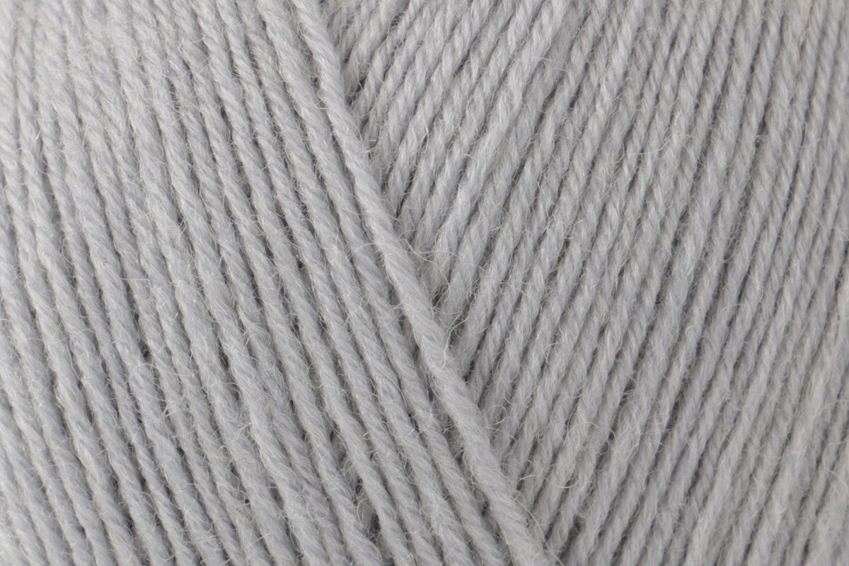 West Yorkshire Spinners Signature 4 Ply - Dusty Miller 129 - 100g